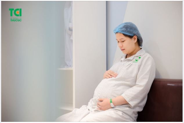BÀ BẦU BỊ CAO HUYẾT ÁP CÓ NGUY HIỂM KHÔNG?