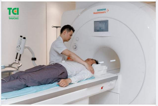 SĂN XUẤT MIỄN + GIẢM PHÍ CHỤP CỘNG HƯỞNG TỪ MRI NÃO, KHẢO SÁT MẠCH MÁU NÃO