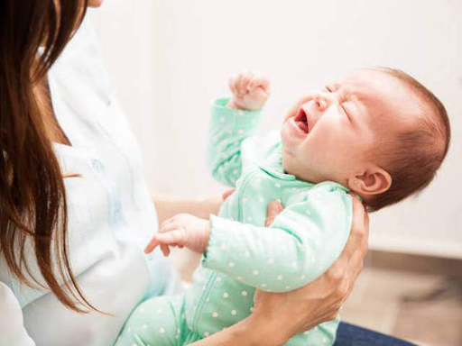 Cách nhận biết sớm táo bón ở trẻ sơ sinh