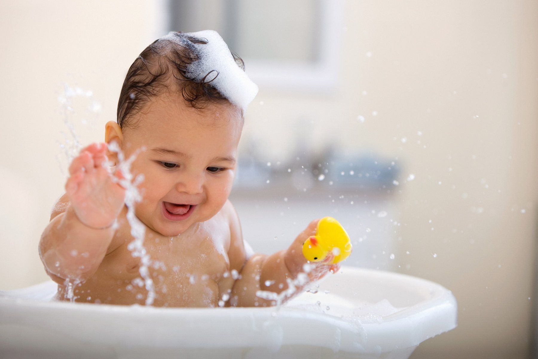Xử lý cháy nắng ở trẻ em