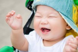 Lịch mọc răng và thứ tự mọc răng của trẻ