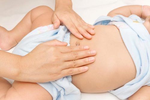 Nhận diện dấu hiệu lồng ruột ở trẻ