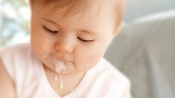 Nôn trớ và cách xử lý nôn trớ ở trẻ