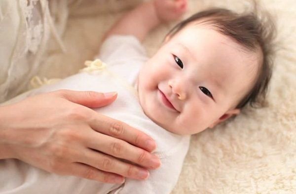 Đặc điểm giấc ngủ của trẻ sơ sinh từ 0-3 tháng