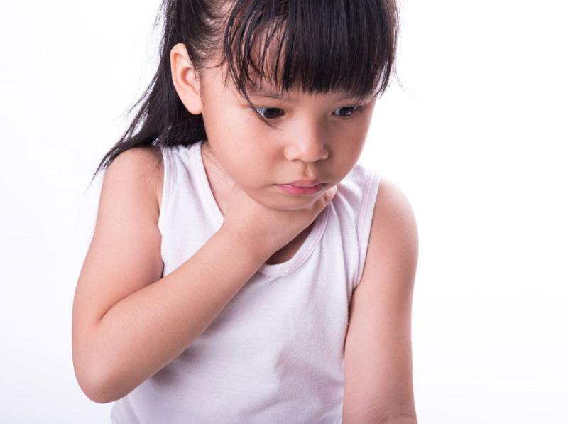 Sơ cứu khi trẻ bị ngạt đường thở do dị vật