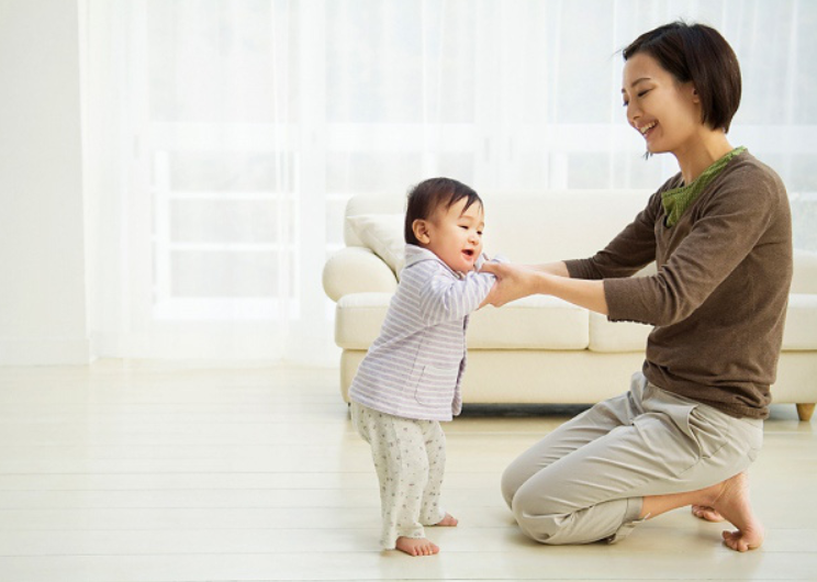Dạy trẻ tập đi: Những điều cần biết