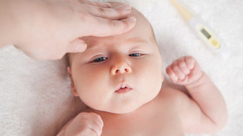 Cách đo thân nhiệt khi trẻ bị sốt