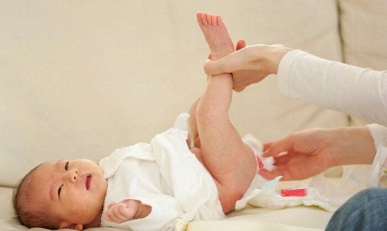 Dấu hiệu trẻ bị teo thực quản bẩm sinh