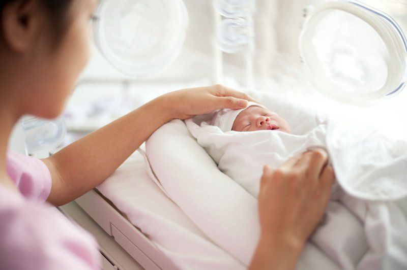 Các vấn đề về phổi ở trẻ sinh non