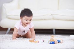 Sự phát triển của trẻ ở tháng thứ 10 sau sinh