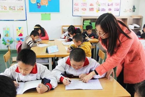 Các vấn đề về ngôn ngữ ở trẻ từ 2 đến 4 tuổi