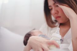 Mệt mỏi sau sinh và cách đối phó