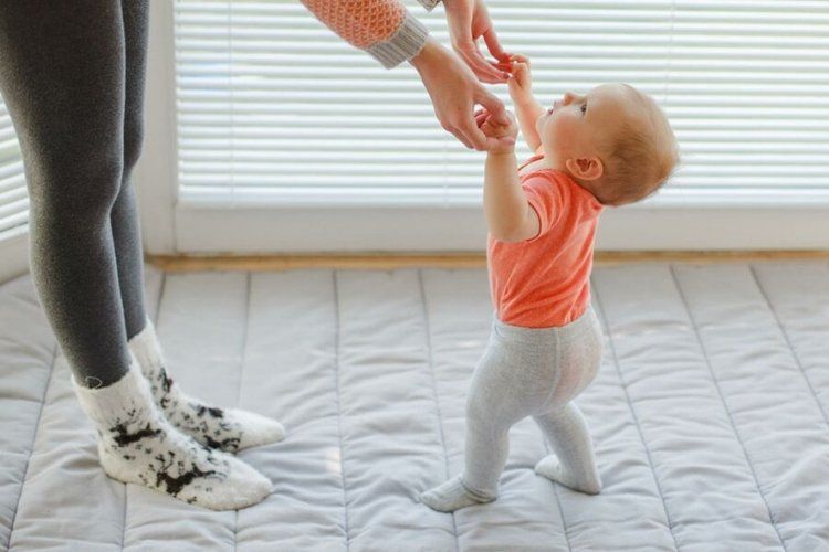 Đánh giá sự phát triển của trẻ mới biết đi: Những điều bạn cần biết