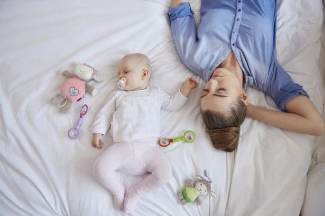 Nói với trẻ về cách mà trẻ được tạo ra