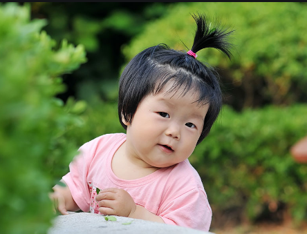 Sự phát triển ngôn ngữ và nhận thức của trẻ 21 tháng tuổi