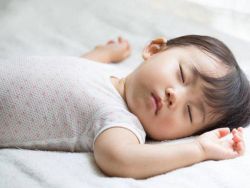 Ngủ trưa có quan trọng với trẻ em?