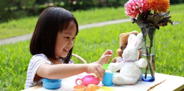 Các mốc phát triển xã hội, nhận thức và thể chất của trẻ 5 tuổi