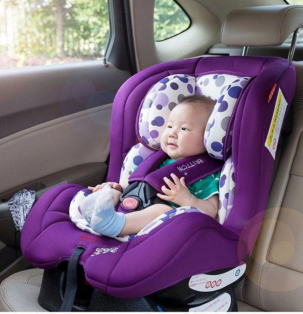Lựa chọn ghế trên ô tô an toàn cho trẻ