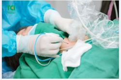 TẠI SAO NÊN ĐIỀU TRỊ U LÀNH TUYẾN GIÁP, U GAN BẰNG ĐỐT SÓNG CAO TẦN THAY VÌ MỔ MỞ?