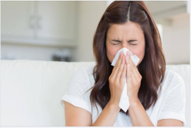 CHẢY NƯỚC MŨI MÀU VÀNG CÓ NGUY HIỂM KHÔNG?