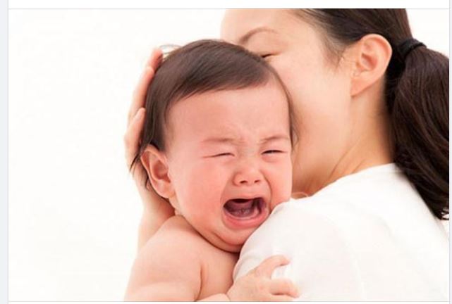 Những dấu hiệu nhận biết trẻ bắt đầu mọc răng sữa mà cha mẹ cần biết?