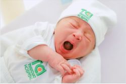 Lý giải một số nguyên nhân trẻ khóc đêm thường gặp