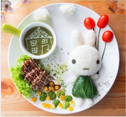 MÁCH MẸ MẸO TẬP CHO BÉ ĂN RAU XANH