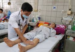 Suy thận cấp do dùng thuốc nam không rõ nguồn gốc - Bệnh viện Bạch Mai