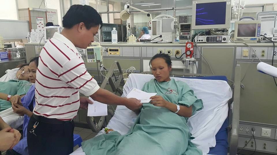 Ca mổ đo áp nội sọ nhu mô của bệnh nhân đột qụy não - Bệnh viện Bạch Mai