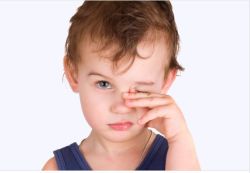 9 BỆNH VỀ MẮT THƯỜNG GẶP Ở TRẺ VÀ CÁCH CHĂM SÓC MẮT ĐÚNG CÁCH