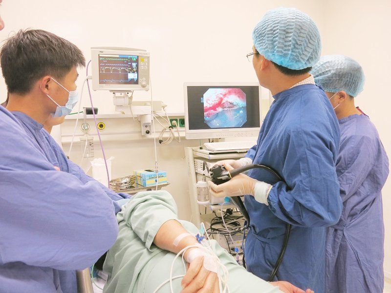 Nội soi phóng đại giúp chẩn đoán nguy cơ, phát hiện sớm ung thư tiêu hóa