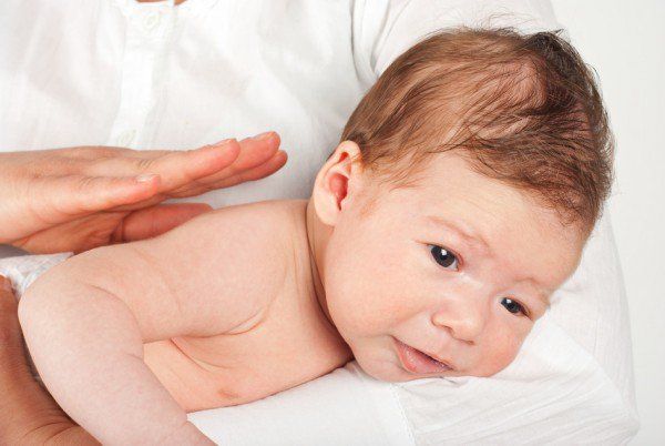 Chứng ợ nóng ở trẻ em và trẻ sơ sinh