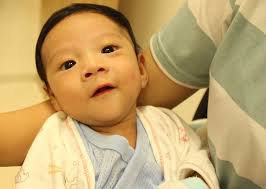 Xét nghiệm máu có biết mình mang thai không