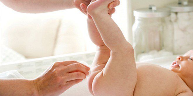 Hướng dẫn cách dùng dung dịch thụt trực tràng microclismi