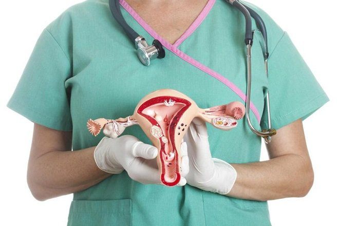 Có cần kiêng quan hệ sau khi bơm tinh trùng vào buồng tử cung?