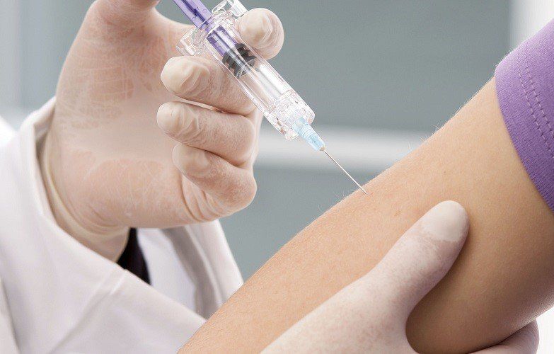 Một số phản ứng có thể gặp khi tiêm vắc-xin uốn ván hấp phụ cho bà bầu