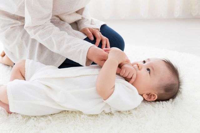 Phẫu thuật tạo hình hậu môn nắp (Denis Brown)