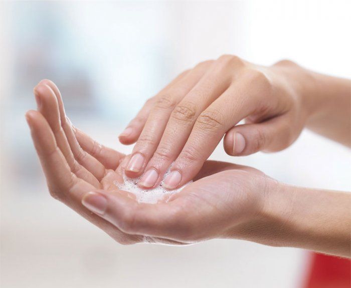 Nồng độ cồn trong dung dịch sát khuẩn tay là bao nhiêu?