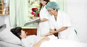 Phẫu thuật nội soi nối hồi tràng với đại tràng ngang