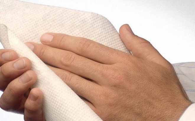 Virus corona trên bề mặt vải: Những điều bạn nên biết