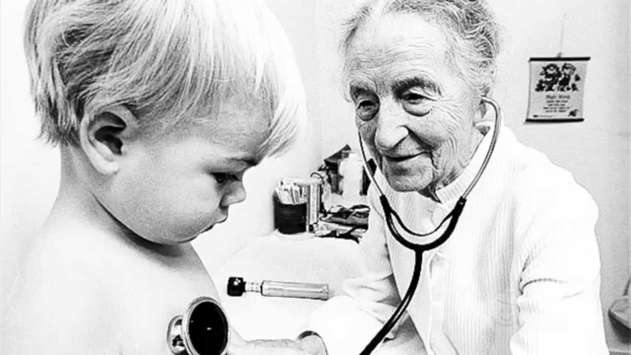 Ai tìm ra vắc-xin phòng bệnh ho gà?