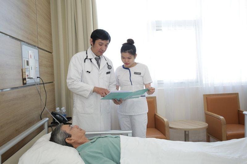 Phẫu thuật áp xe ngoài màng tủy: Những điều cần biết