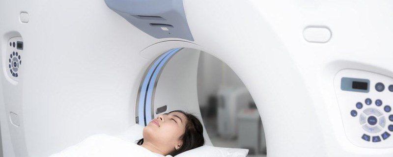 Chụp MRI tai trong trước khi đặt điện cực ốc tai