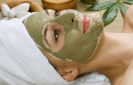Cách lựa chọn kem dưỡng ẩm cho da dầu mụn