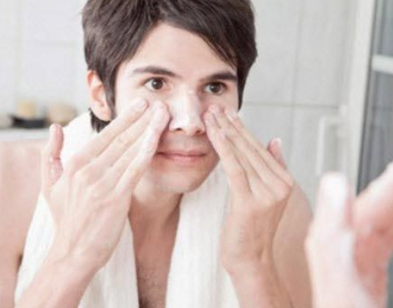 Lưu ý khi chọn kem dưỡng ẩm nam