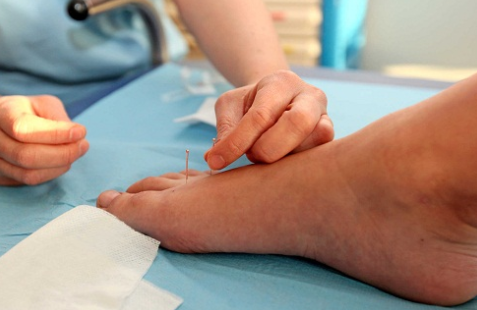 Hướng dẫn cách khám cảm giác nông sâu