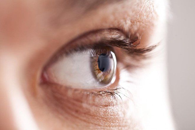 Mắt con người có thể nhìn bao xa?