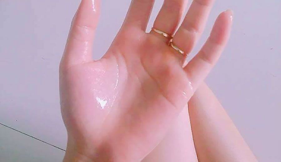 Thuốc Hydrocortisone: Công dụng, liều dùng, lưu ý khi sử dụng