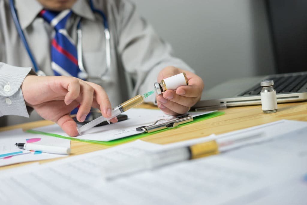 Các tình huống đặc biệt khi tiêm vắc-xin ngừa virus herpes (Zoster vaccination)