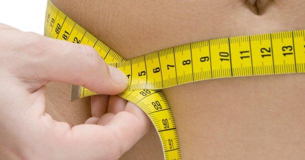 Hướng dẫn cách đo vòng eo chính xác